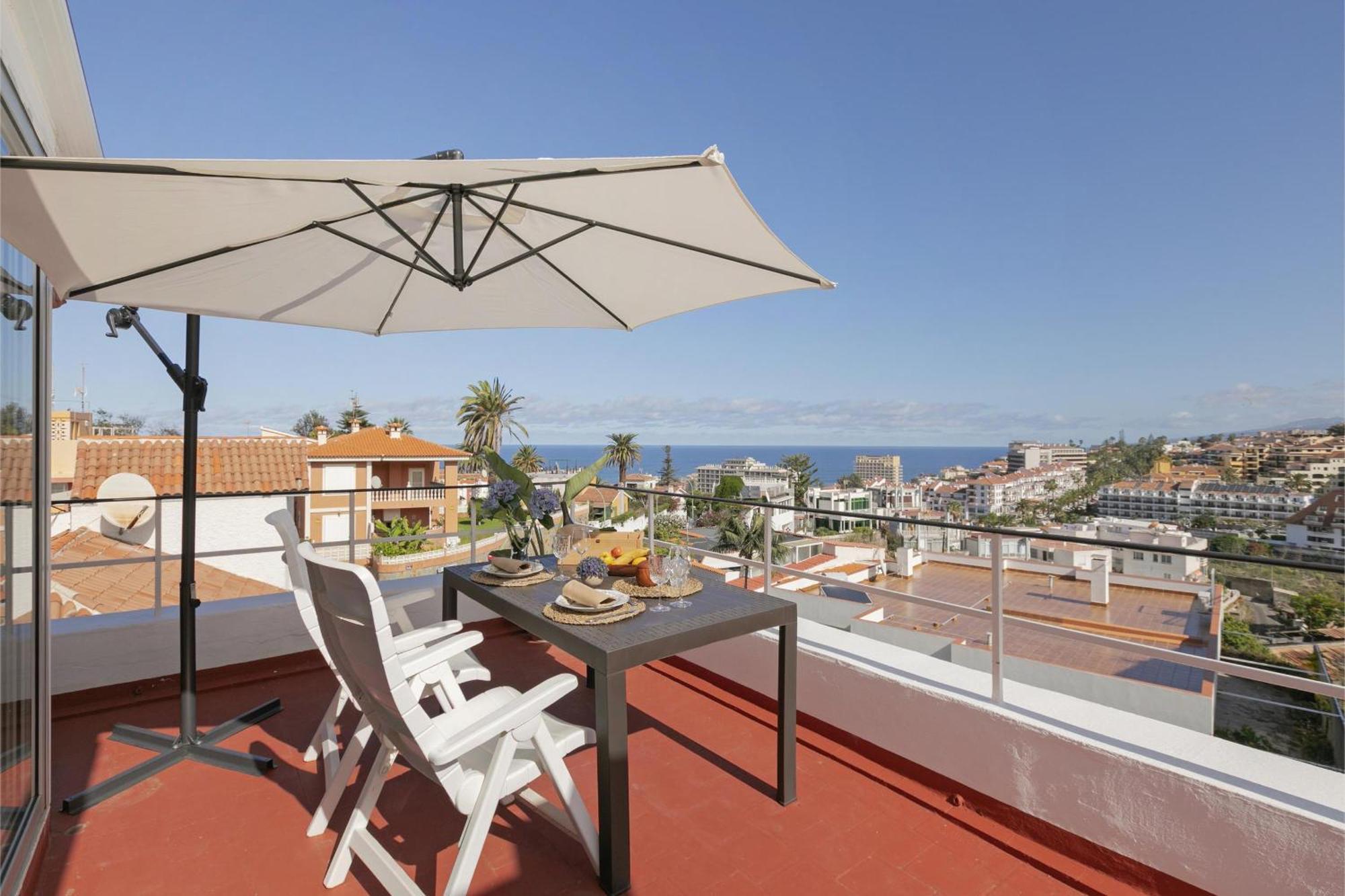 Spacious Penthouse With King-Size Bed, Huge Terrace, Ocean & Teide View Puerto de la Cruz  Ngoại thất bức ảnh